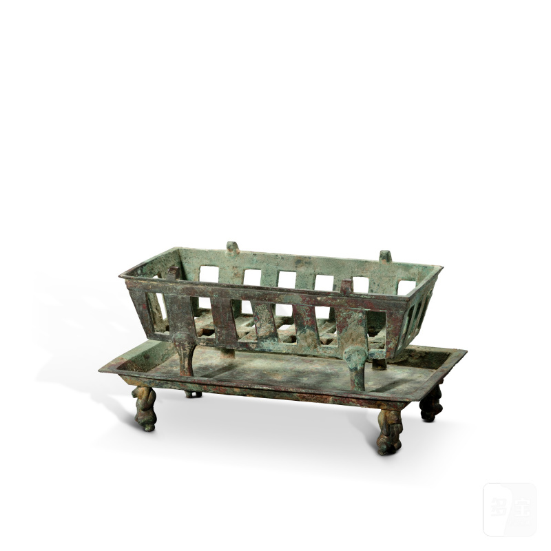 An archaic bronze charcoal grill, Han dynasty | 漢 青銅染爐 - 图2